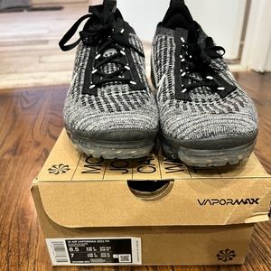 Women’s  Nike Vapor Max